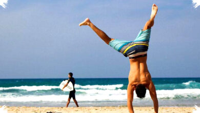 10 Barang Wajib Cowok Saat Liburan Musim Panas, Dari T-Shirt Hingga Kacamata Polarized