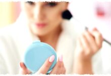 3 Bedak Tabur Wardah untuk Kulit Sawo Matang, Salah Shade Sedikit Wajah Auto Abu-Abu