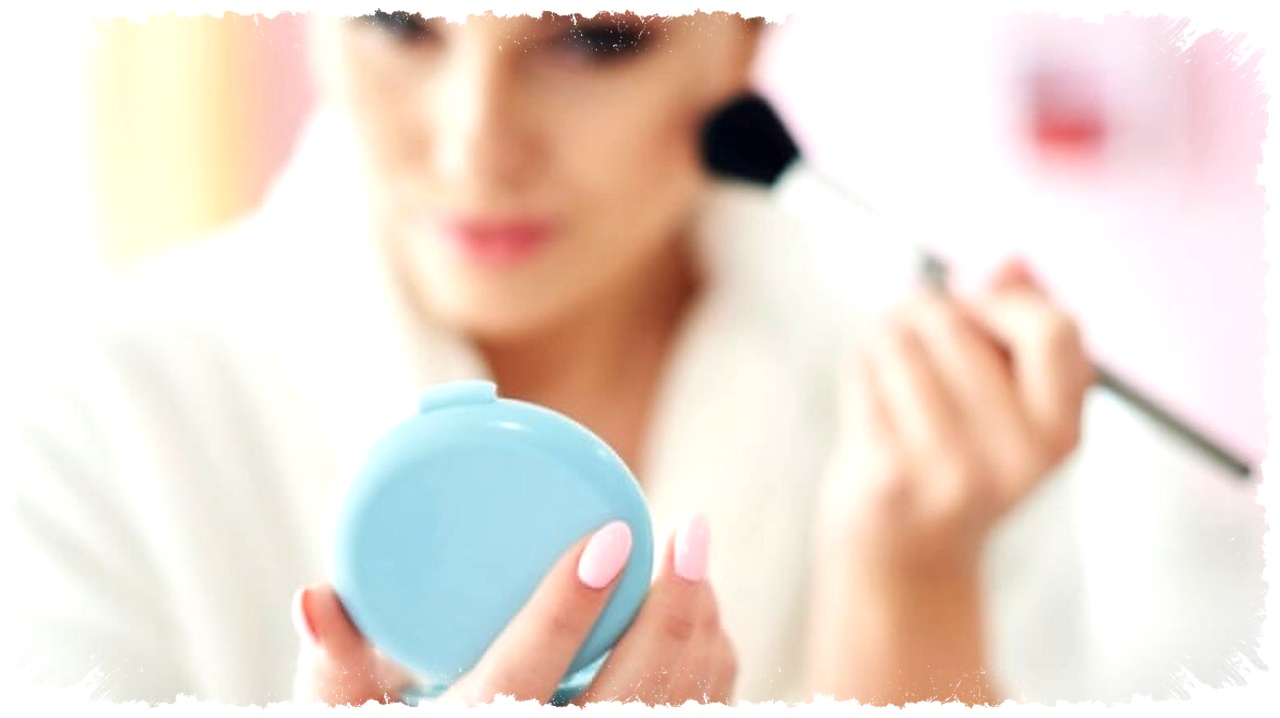 3 Bedak Tabur Wardah untuk Kulit Sawo Matang, Salah Shade Sedikit Wajah Auto Abu-Abu