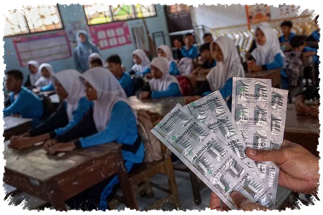3.000 Pelajar Batang Diberi Obat Cacing, Upaya Menajamkan Serap Gizi dan Prestasi