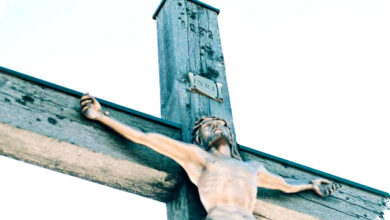 60 Ucapan Jumat Agung 2026 Dalam Bahasa Inggris, Kata-Kata Paling Menyentuh Untuk Momen Paskah