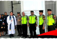 7.161 Personel Gabungan Jaga 996 Titik Ibadah Jumat Agung di Jateng, Ribuan Jemaat Diawasi Aman