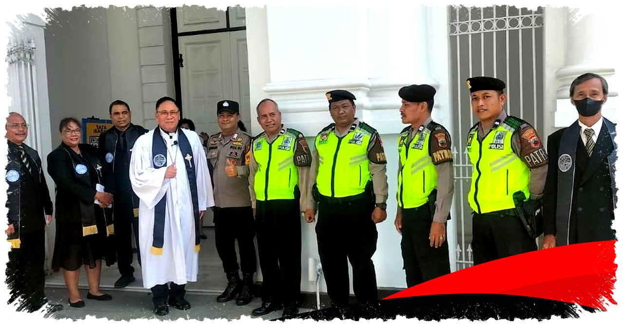 7.161 Personel Gabungan Jaga 996 Titik Ibadah Jumat Agung di Jateng, Ribuan Jemaat Diawasi Aman