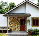8 Inspirasi Dinding Keramik Rumah Desa, Lebih Mahal dari Cat tapi Justru Hemat Jangka Panjang