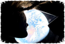 Artemis II Pecahkan Rekor Jarak Manusia dari Bumi, Ada Apa Di Balik Flyby Bulan Ini? Artemis II Pecahkan Rekor Jarak Manusia dari Bumi, Ada Apa Di Balik Flyby Bulan Ini?