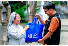BRI Peduli Tebar 10.050 Sembako untuk Umat Nasrani, Kasih Paskah Mengalir Nyata BRI Peduli Tebar 10.050 Sembako untuk Umat Nasrani, Kasih Paskah Mengalir Nyata