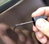 Baret Mobil Tak Selalu Mahal Diperbaiki, Cukup Obat Nyamuk Cair dan Pasta Gigi