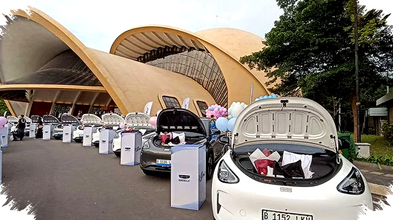 Geely Melesat di Awal 2026, EX5 dan EX2 Jadi Mesin Penjualan Baru Geely Melesat di Awal 2026, EX5 dan EX2 Jadi Mesin Penjualan Baru