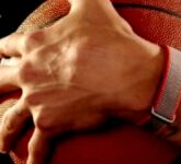 Google Goda Pasar Whoop, Fitbit Tanpa Layar Ini Siap Andalkan AI Berlangganan