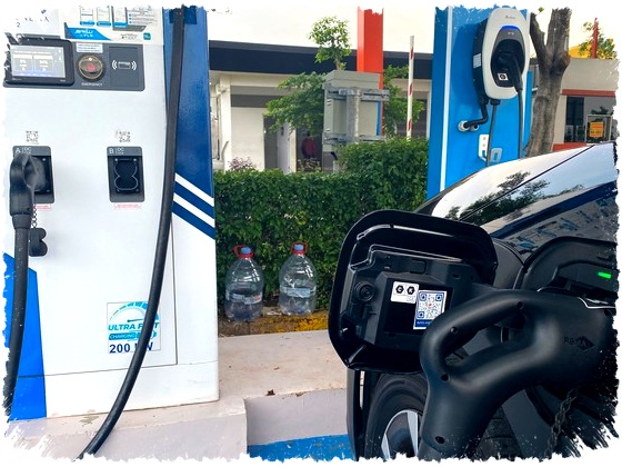 Harga Minyak Meroket, Mobil Listrik Masih Mahal Tanpa Insentif