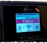 Hotspot Terbaik 2026, Pilihan Yang Paling Kuat Di Baterai, Kecepatan, Dan 64 Perangkat