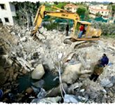 Israel Kembali Hantam Lebanon, Jalur Utama ke Suriah Ditutup Militerurang