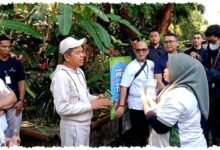 Jabar Permudah Bayar Pajak Kendaraan, Cukup Bawa STNK Tanpa KTP Pemilik Pertama Jabar Permudah Bayar Pajak Kendaraan, Cukup Bawa STNK Tanpa KTP Pemilik Pertama