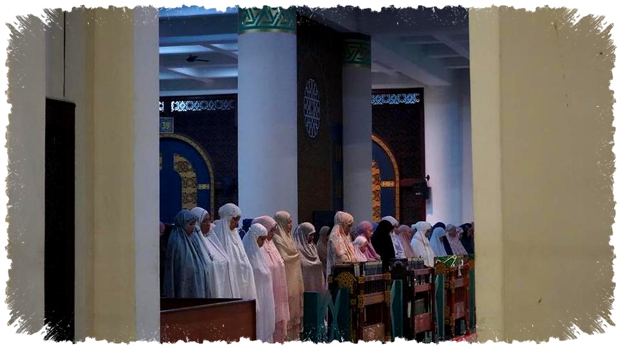 Jadwal Salat Jawa Timur 4 April 2026, Lengkap 38 Wilayah dari Surabaya hingga Banyuwangi Jadwal Salat Jawa Timur 4 April 2026, Lengkap 38 Wilayah dari Surabaya hingga Banyuwangi