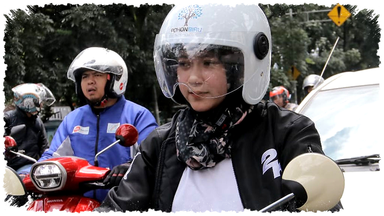 Jaket Wanita Bukan Soal Gaya Saja, Pilihan Salah Bisa Mengorbankan Nyawa