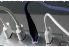 Jangan Colok USB Hub Ke Power Bank, Risikonya Overdraw Dan Panas Berlebihan Jangan Colok USB Hub Ke Power Bank, Risikonya Overdraw Dan Panas Berlebihan