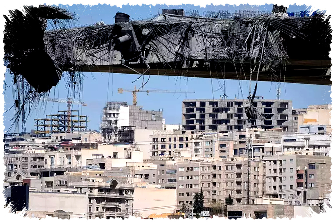 Jet Tempur AS Jatuh di Iran, Pilot yang Hilang Diburu Warga dengan Imbalan