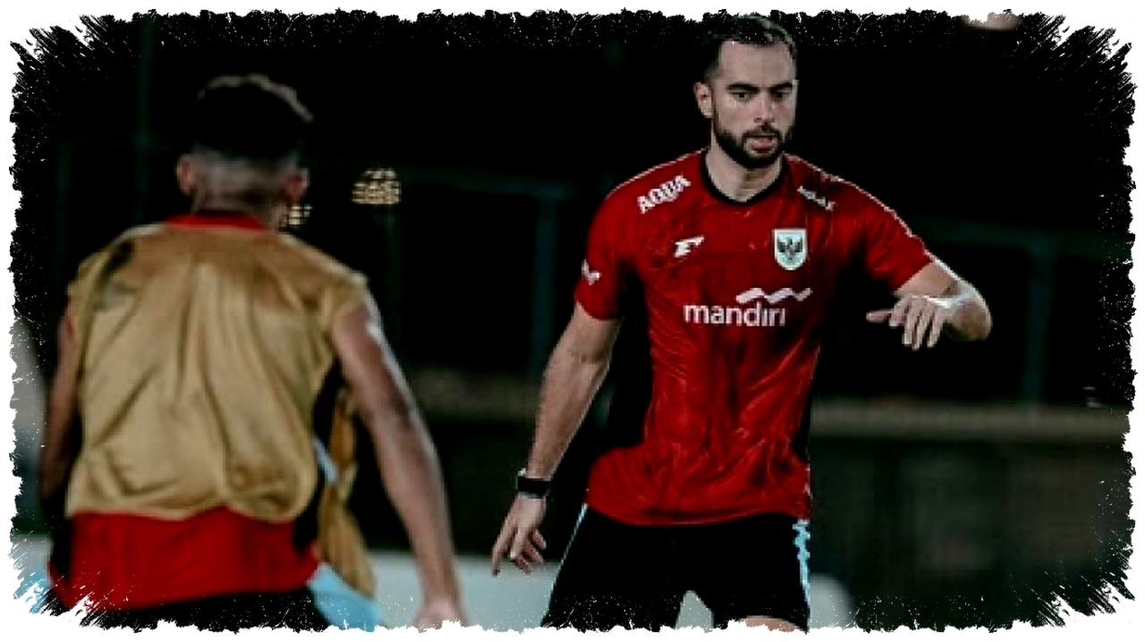 Jordi Amat Menyambut Peran Baru di Lini Tengah, Arah Taktik Baru Timnas Indonesia Di Era Herdman Jordi Amat Menyambut Peran Baru di Lini Tengah, Arah Taktik Baru Timnas Indonesia Di Era Herdman