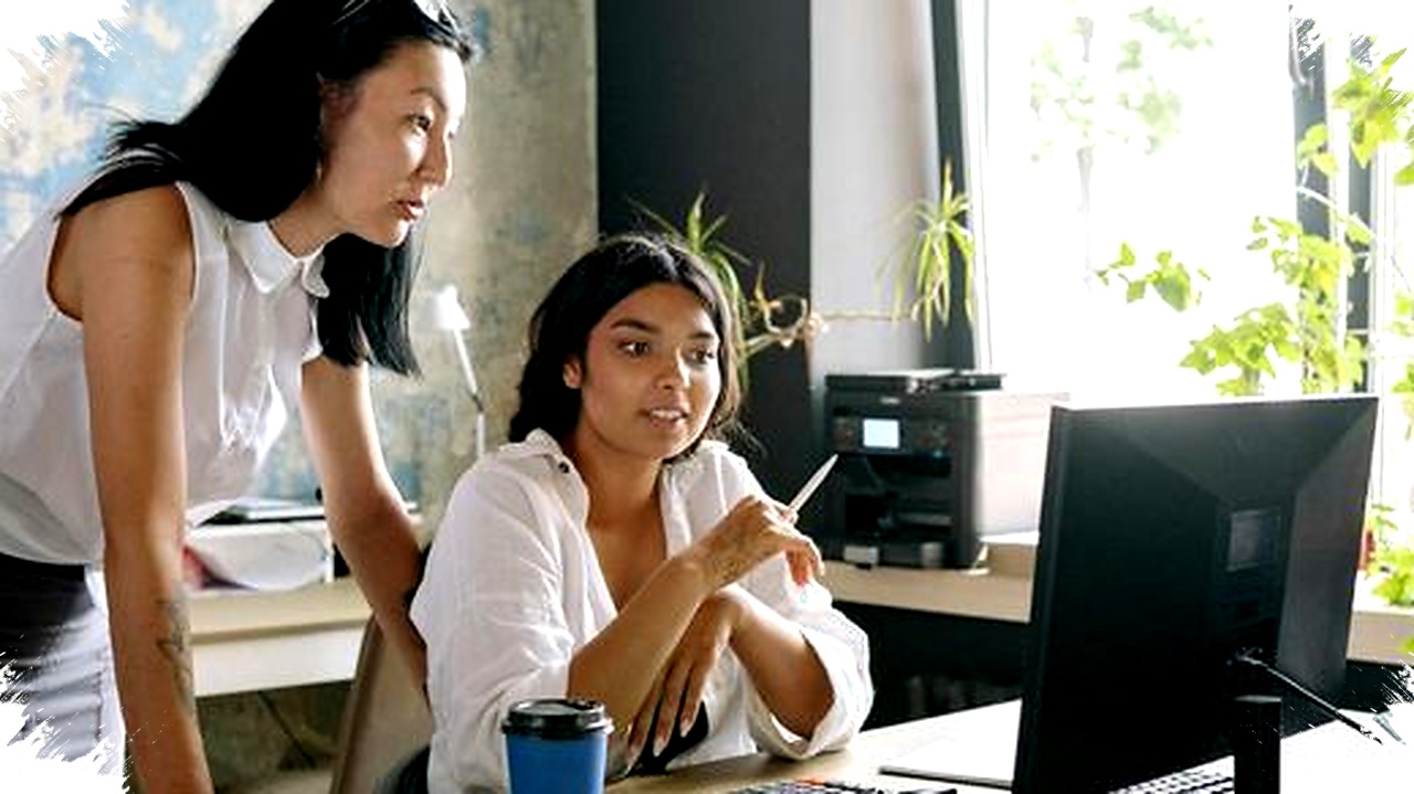 Karier Tak Harus Garis Lurus, Nonlinear Career Path Justru Bikin Lebih Adaptif