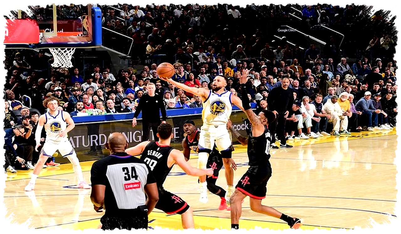 Kembali Setelah Dua Bulan Cedera, Curry Cetak 29 Poin di Laga Ketat Warriors