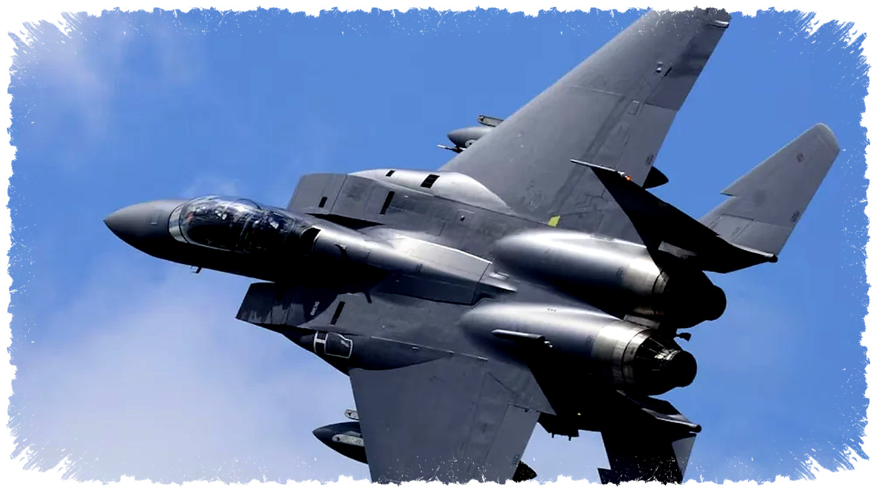 Komandan Iran Ungkap Senjata Rahasia, F-15 AS Tumbang di Langit Perang