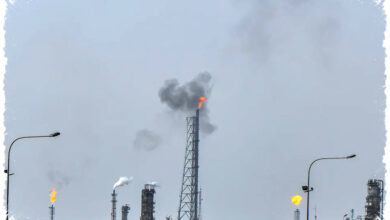 Kuwait Dihantam Serangan Rudal dan Drone, Pabrik Desalinasi serta Kilang Bensin Terbakar