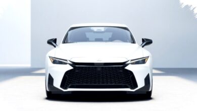 Lexus IS 300h 2026 Makin Sporty Dan Canggih, Trackpad Akhirnya Ditinggalkan