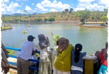 Lonjakan Wisatawan Lebaran Dorong Lebong Yakin PAD 2026 Tembus Rp70 Juta, Air Putih Jadi Penentu Lonjakan Wisatawan Lebaran Dorong Lebong Yakin PAD 2026 Tembus Rp70 Juta, Air Putih Jadi Penentu