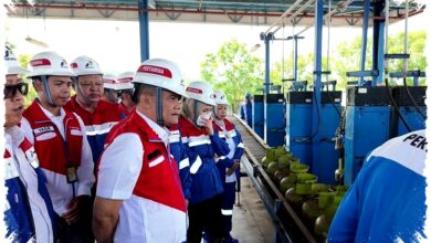 Luthfi Tinjau Distribusi LPG Karanganyar, Stok Jateng Dipastikan Aman