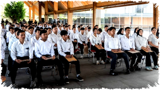 Megamendung Menangkap Peluang Emas, Rekrutmen Besar Eiger Buka Jalan Kerja Warga Lokal