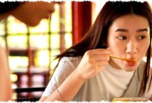 Orang yang Makan Lambat Ternyata Bukan Lemot, Psikologi Menyebut Mereka Lebih Fokus dan Tenang