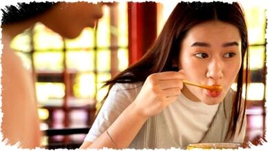 Orang yang Makan Lambat Ternyata Bukan Lemot, Psikologi Menyebut Mereka Lebih Fokus dan Tenang