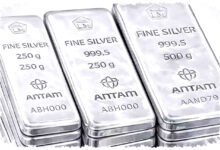 Perak Dunia Terjungkal 2,76 Persen, Dolar AS dan Gejolak Timur Tengah Menekan Harga