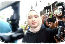 Pernikahan Siri Memukul Karier Inara Rusli, Hampir Tak Mampu Biayai Kebutuhan Anakayaan Pernikahan Siri Memukul Karier Inara Rusli, Hampir Tak Mampu Biayai Kebutuhan Anakayaan