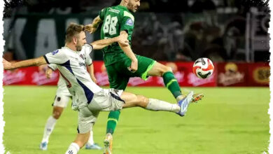 Persita Takluk di GBT, Carlos Pena Akui Pertahanan Persebaya Terlalu Rapat Ditembus Persita Takluk di GBT, Carlos Pena Akui Pertahanan Persebaya Terlalu Rapat Ditembus