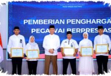 Petugas Lapas Tulungagung Gagalkan Narkoba, Kakanwil Jatim Beri Penghargaan Petugas Lapas Tulungagung Gagalkan Narkoba, Kakanwil Jatim Beri Penghargaan