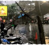 Pohon Tumbang Renggut Nyawa di Bandung, Farhan Sampaikan Duka dan Peringatkan Warga Pohon Tumbang Renggut Nyawa di Bandung, Farhan Sampaikan Duka dan Peringatkan Warga