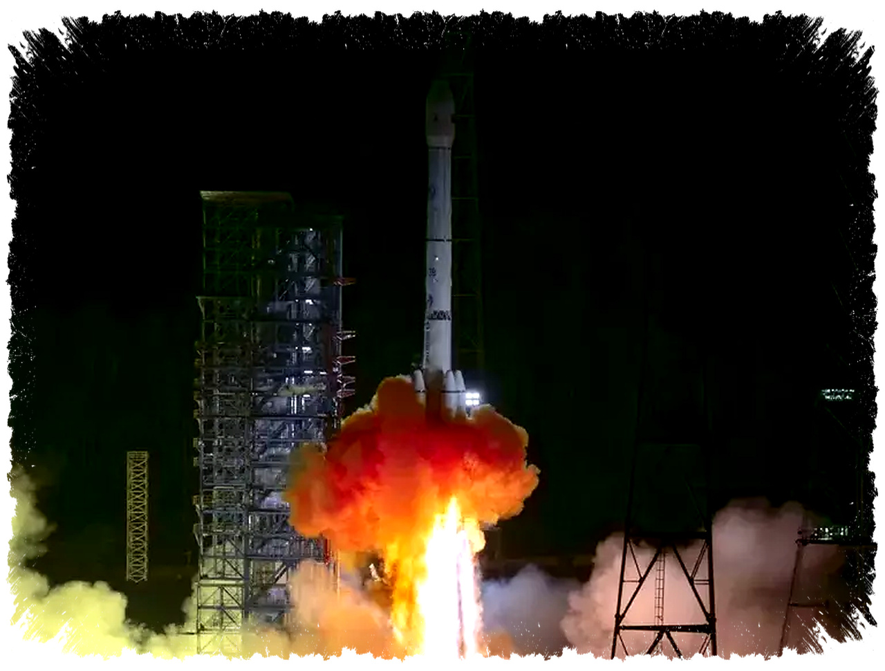 Puing Roket China Jatuh di Lampung, Ini Harga Satuan Sampah Antariksa Militer Itu