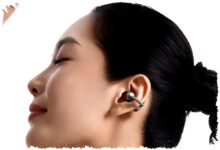 QCY C50S Datang Bukan Cuma untuk Musik, Earbuds Clip-On Ini Bisa Terjemahkan Obrolan Langsung