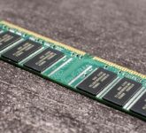 Saat Industri Mengejar AI, Harga DDR4 Meledak 8,8 Kali Lipat di 2026