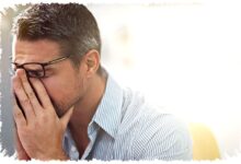 Sering Terdengar Kuat, Psikolog Bongkar 5 Ucapan Orang yang Sebenarnya Sedang Hancur Sering Terdengar Kuat, Psikolog Bongkar 5 Ucapan Orang yang Sebenarnya Sedang Hancur