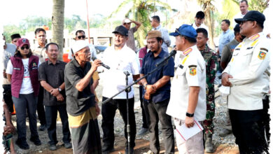 Tembus Desa Terisolir, Satgas PRR Serahkan Bantuan dan Serap Aspirasi Korban Banjir Sumatra Tembus Desa Terisolir, Satgas PRR Serahkan Bantuan dan Serap Aspirasi Korban Banjir Sumatra