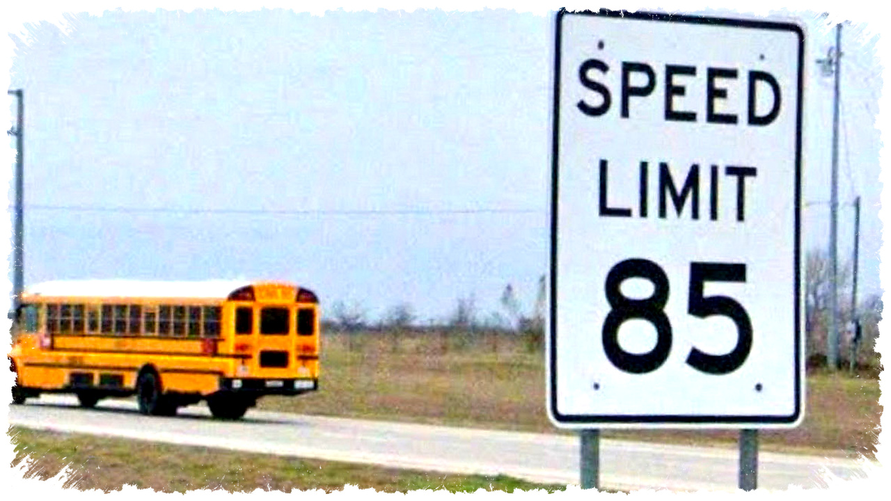 Texas Bangun Jalan 85 MPH Untuk Manusia, Kini Truk Tanpa Sopir Mengintai TX-130 Texas Bangun Jalan 85 MPH Untuk Manusia, Kini Truk Tanpa Sopir Mengintai TX-130