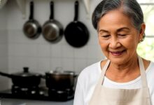 Usia 50+ Bukan Alasan Berhenti, 10 Ide Catering Rumahan Ini Justru Paling Stabil Cuan