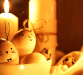 Vigili Paskah Bukan Sekadar Ibadah Malam, Inilah Makna Terang yang Mengalahkan Gelap