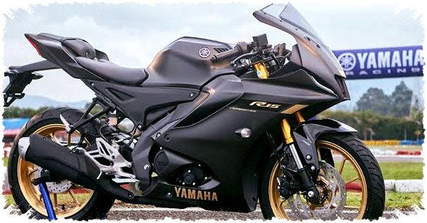 Yamaha R15 Terasa Lebih Buas, Honda CBR150R Justru Menggoda untuk Dipakai Setiap Hari