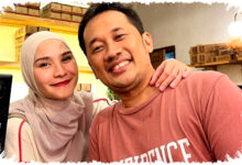 Zaskia Kecewa Sidang Anggota TNI Dibatalkan, Pengadilan Kosong Tanpa Kejelasan Zaskia Kecewa Sidang Anggota TNI Dibatalkan, Pengadilan Kosong Tanpa Kejelasan