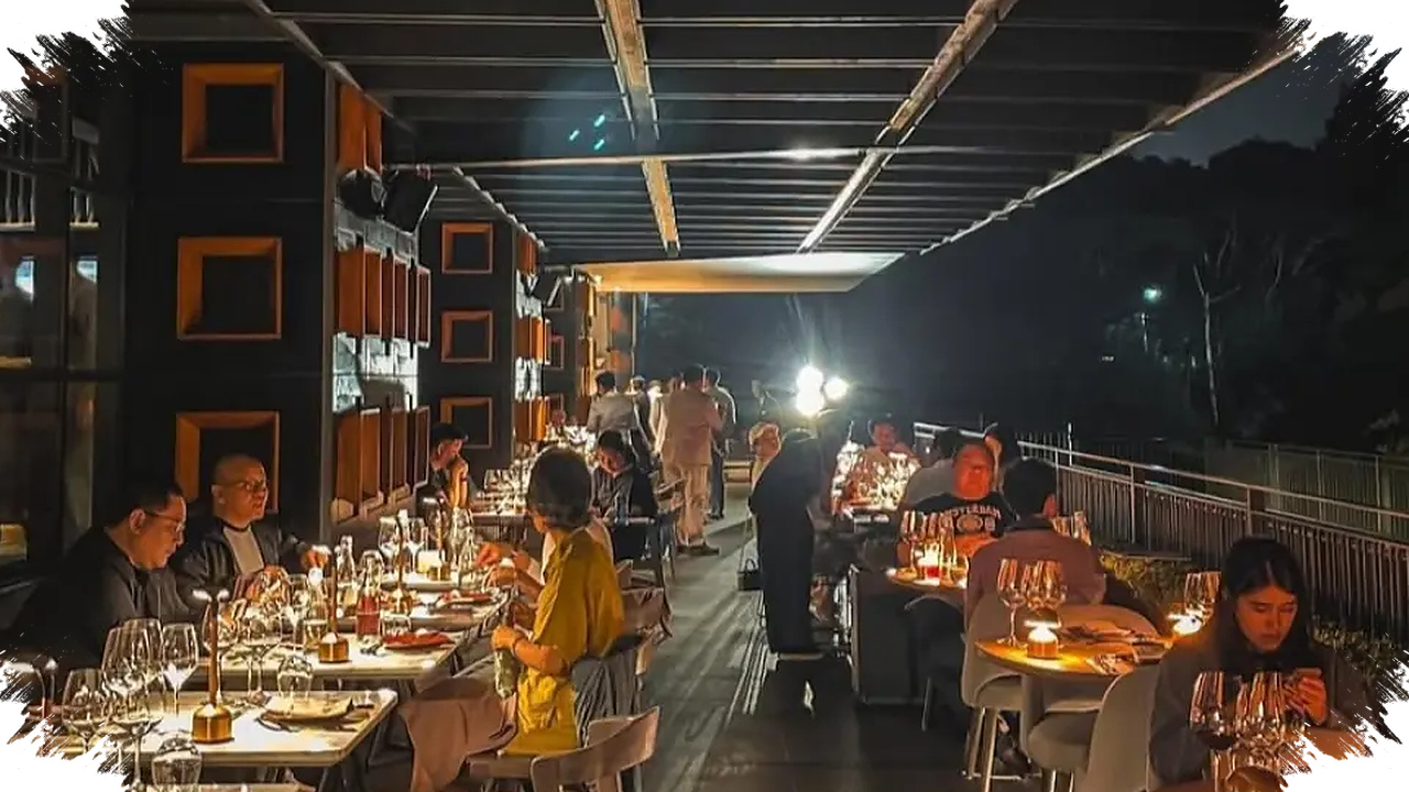 Bandung Saat Malam Turun, 11 Tempat Makan Instagramable Untuk Dinner Romantis